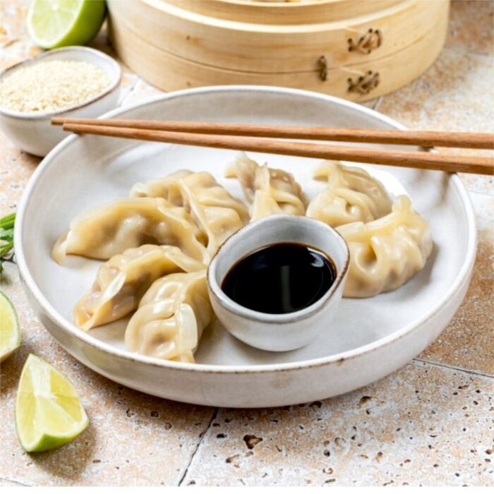 Pyramid chicken momos 1kg